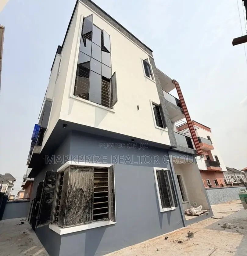 5bdrm Duplex in Magodo Gra Phase 1 for sale