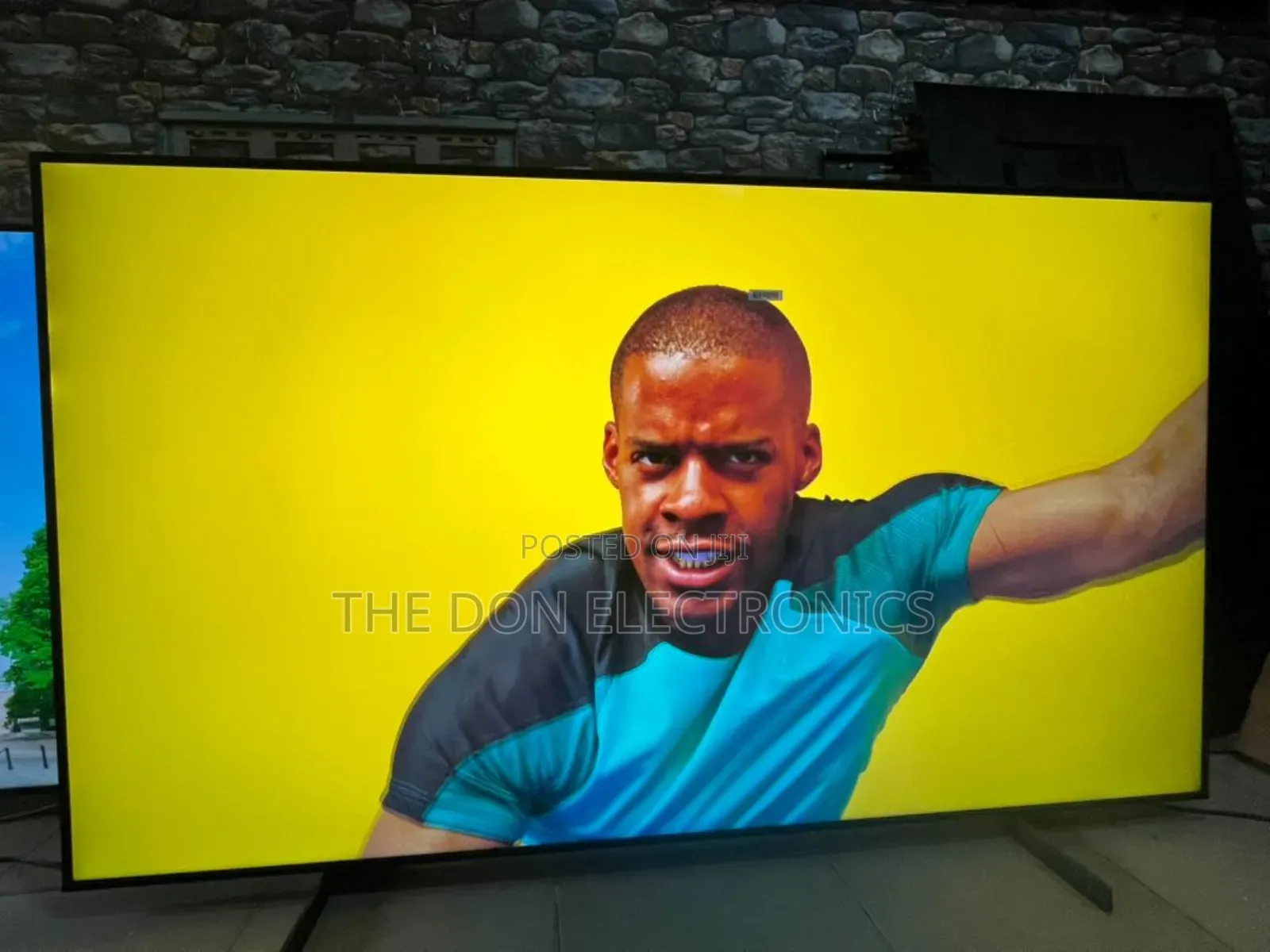 Samsung Qled Full Smart Tv With Free Netflix