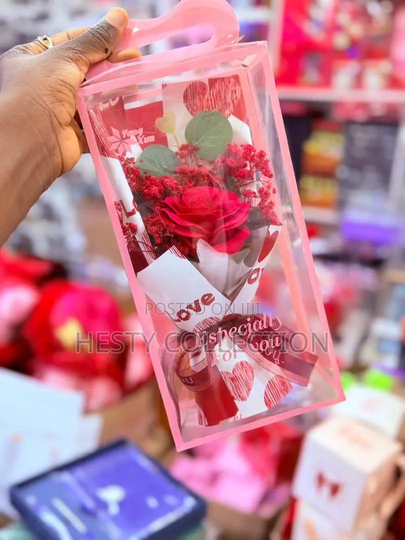 Valentine Flowers Bouquet Gift