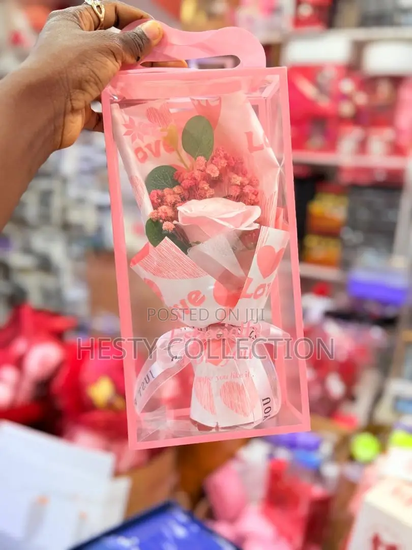 Valentine Flowers Bouquet Gift