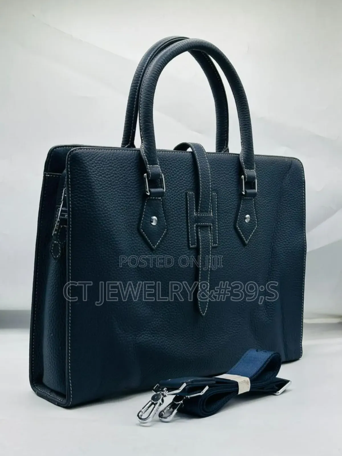 Luxury Laptop Bag For The Fashionable Genuine Leather