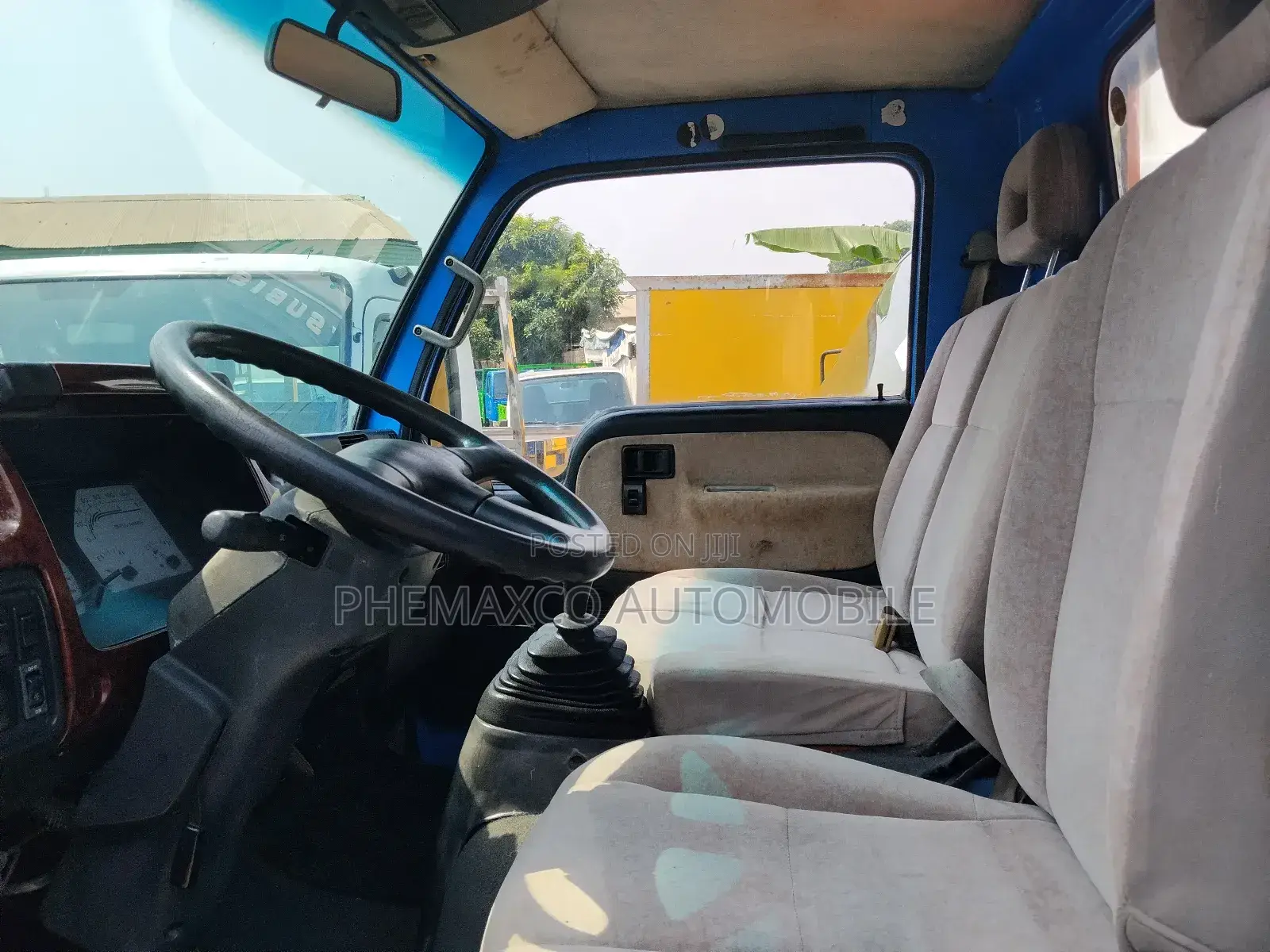 Nissan Castar