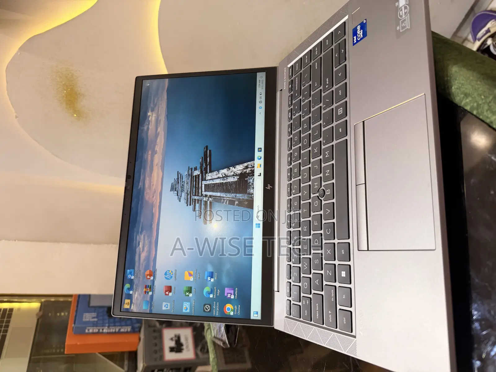 Laptop HP ZBook Firefly G8 16GB Intel Core I7 SSD 256GB