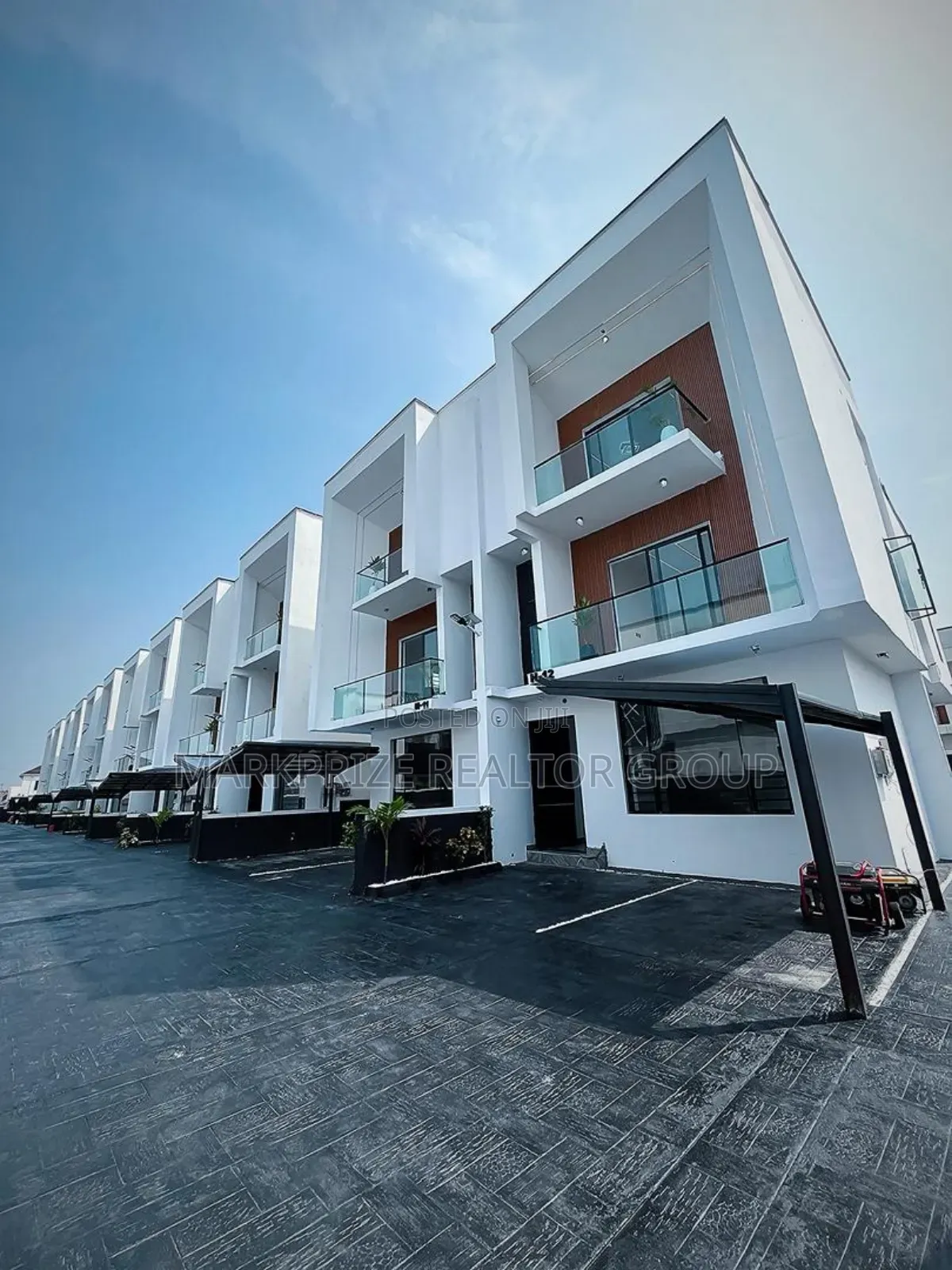 4bdrm Duplex in Orchid Lekki Lagos for sale