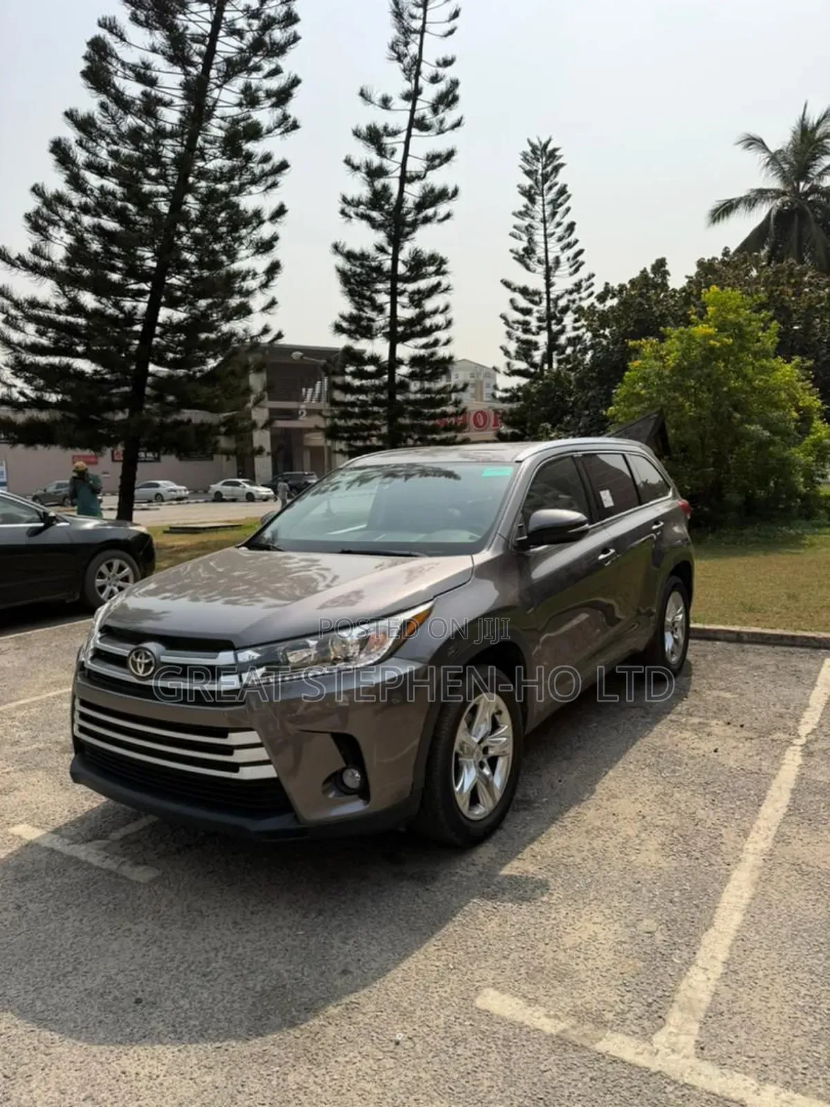 Toyota Highlander XLE V6 4x4 (3.5L 6cyl 6A) 2016 Gray