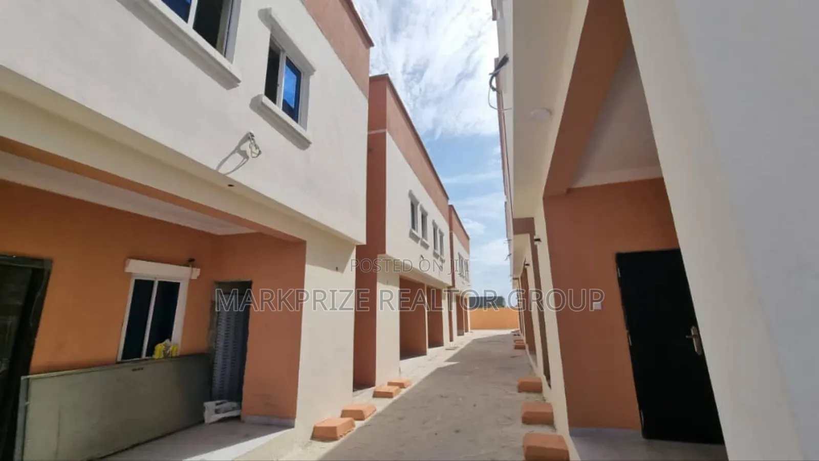 2bdrm Duplex in Abijo Gra Lekki for sale