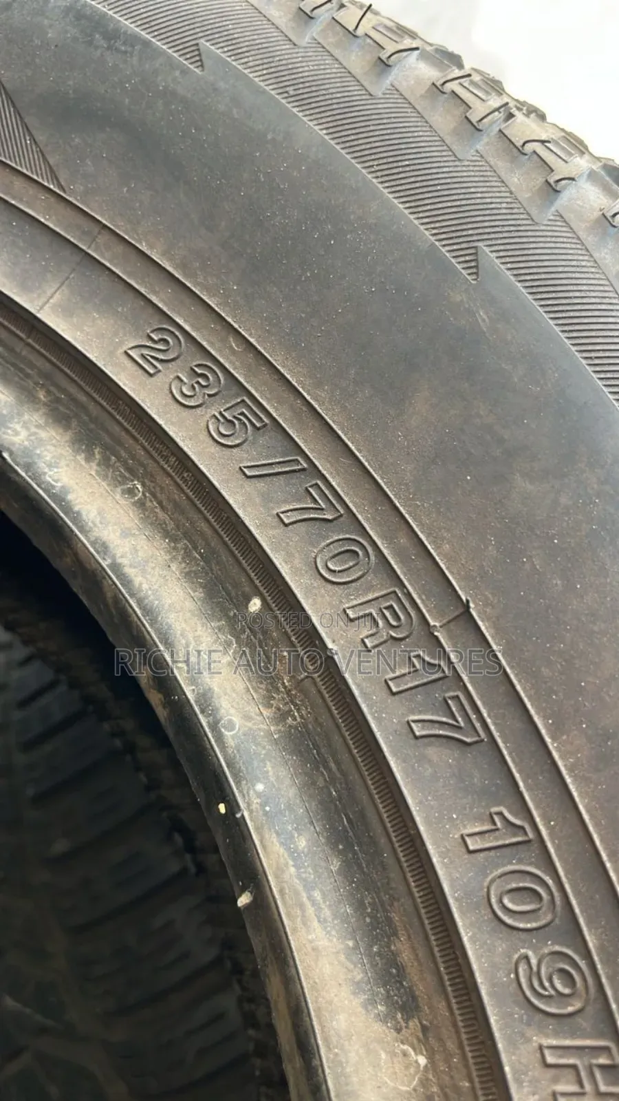 First Grade 235/70r17 Yokohama Tyres
