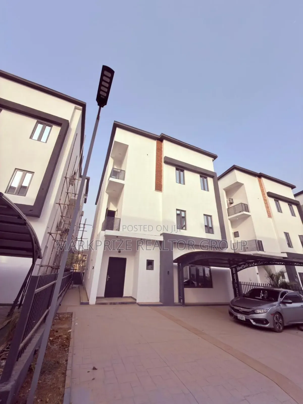 5bdrm Duplex in Kado Abuja for sale