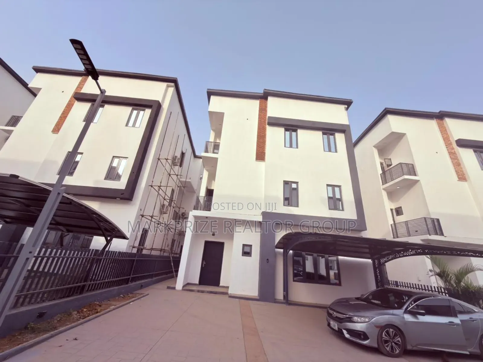 5bdrm Duplex in Kado Abuja for sale