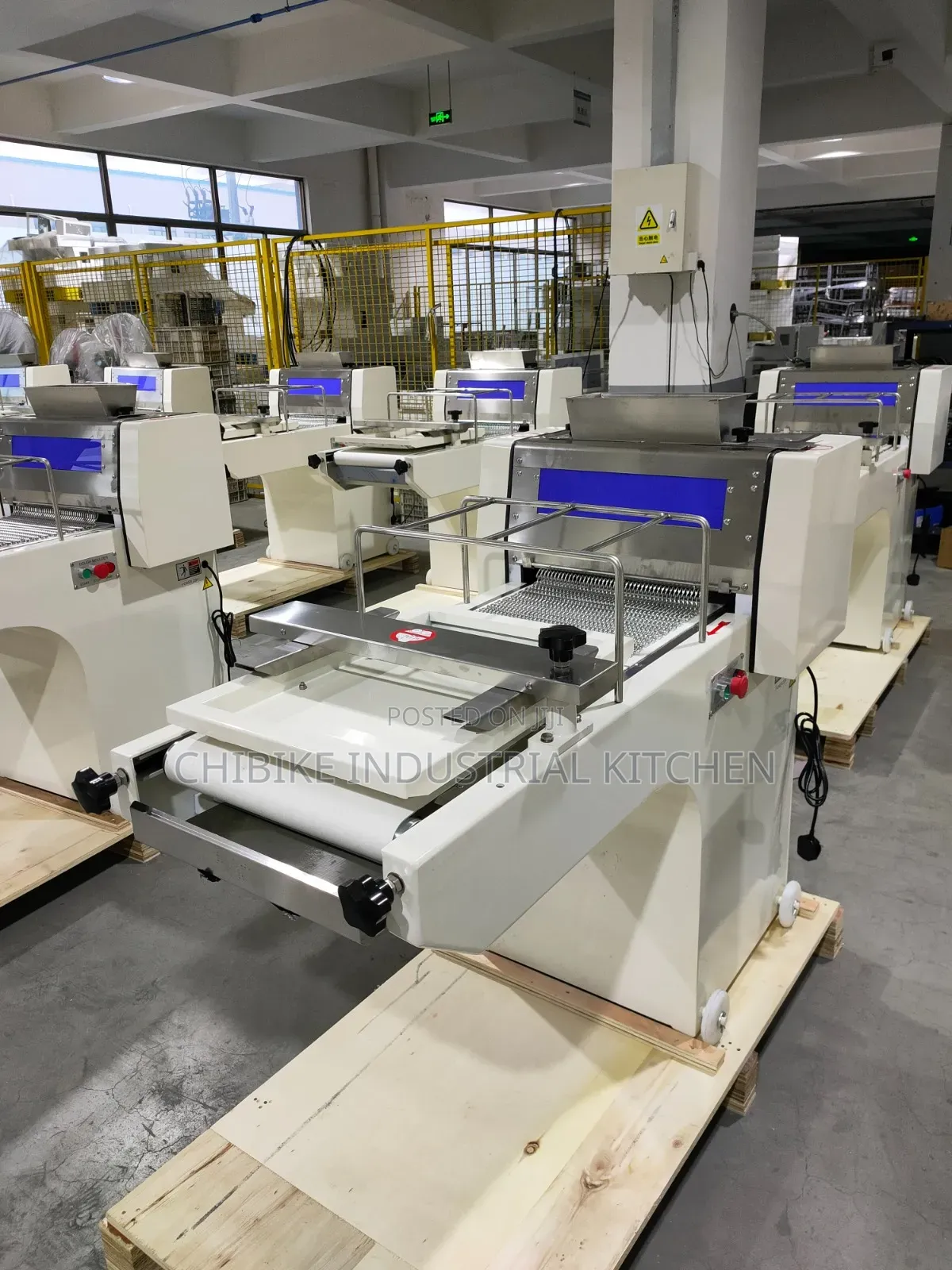 Industrial Dough Molder