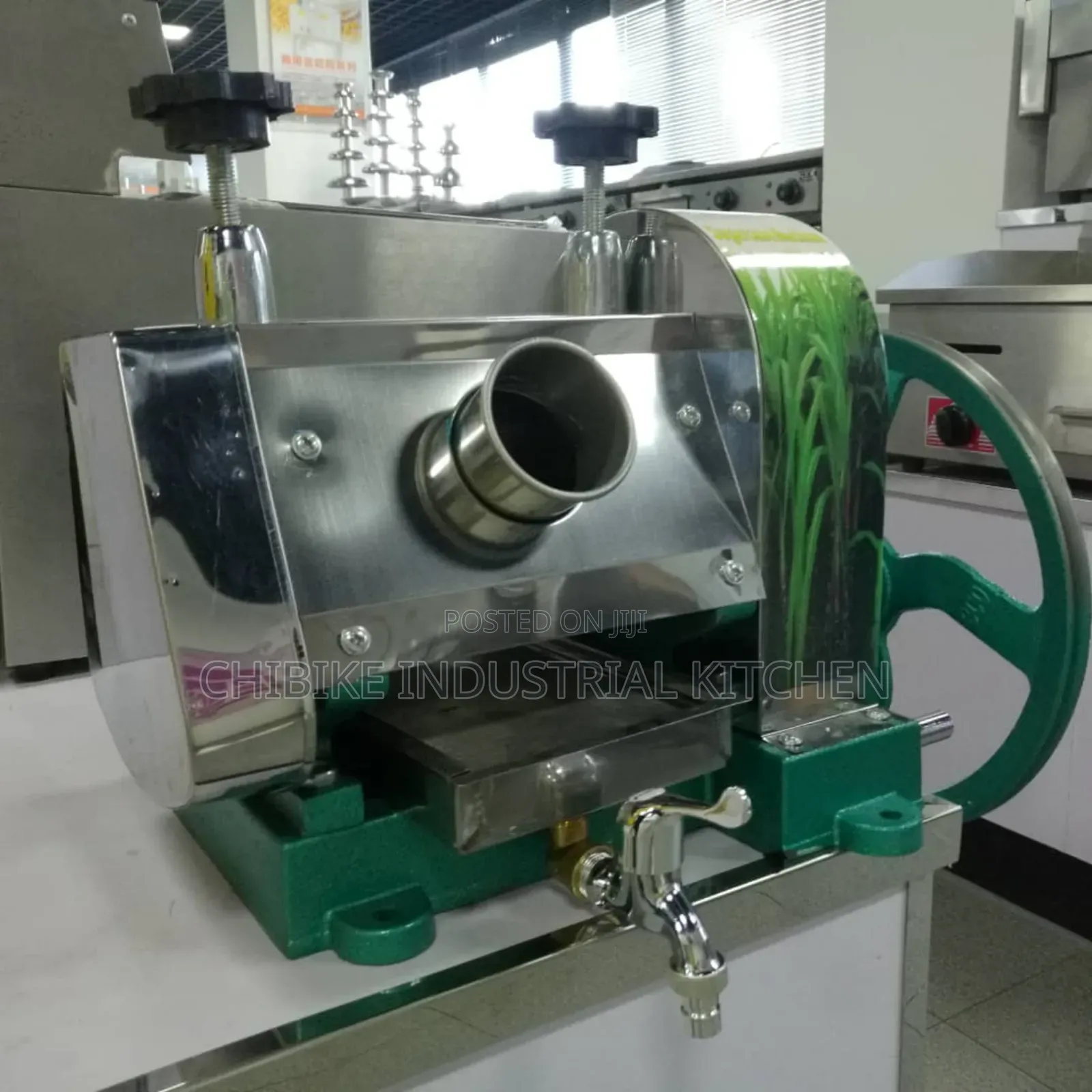 Sugarcane Juice Extractor