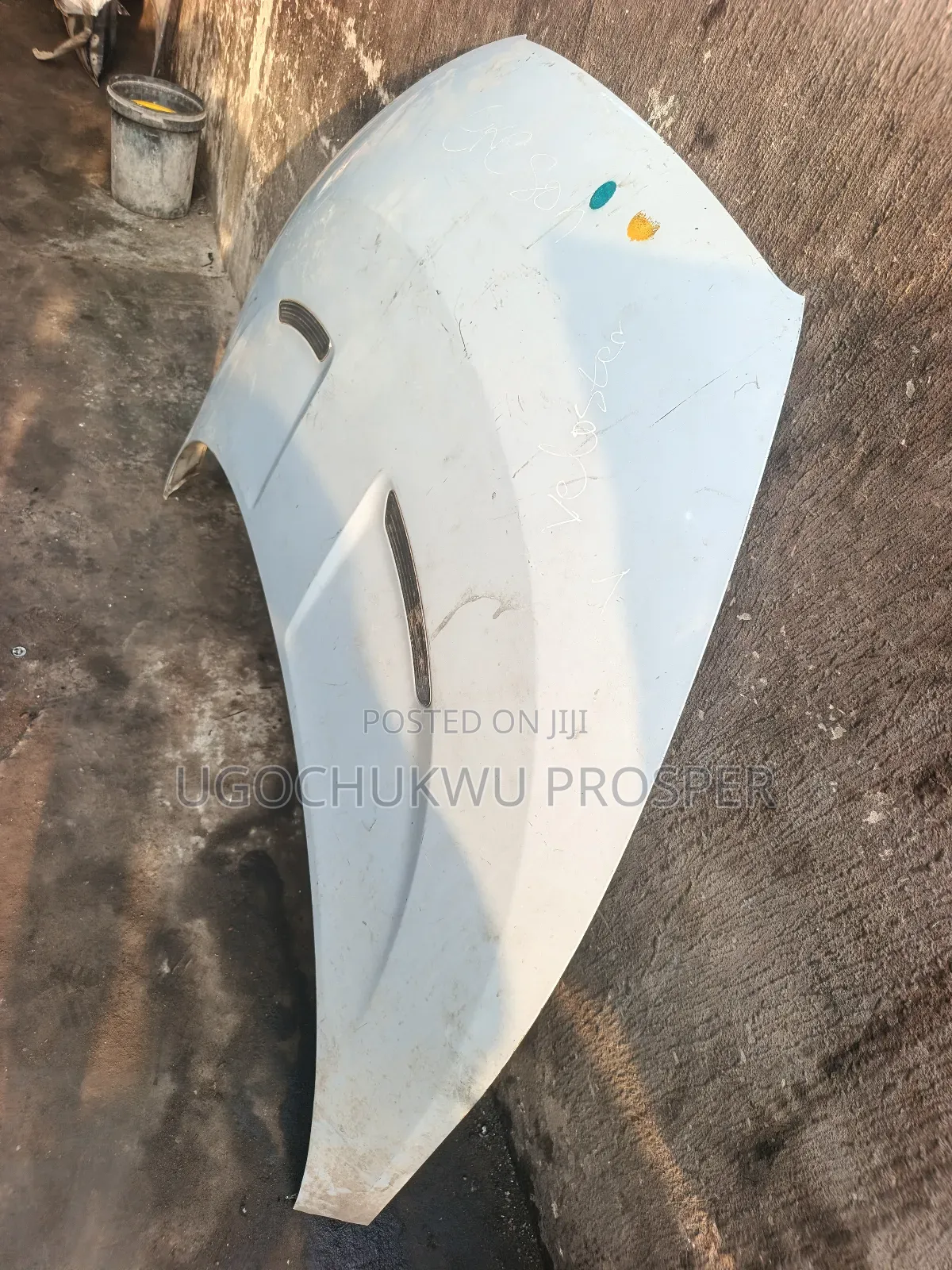 Hyundai Volester 2012 Bonnet