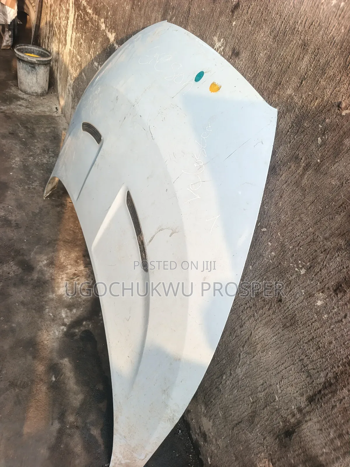 Hyundai Volester 2012 Bonnet