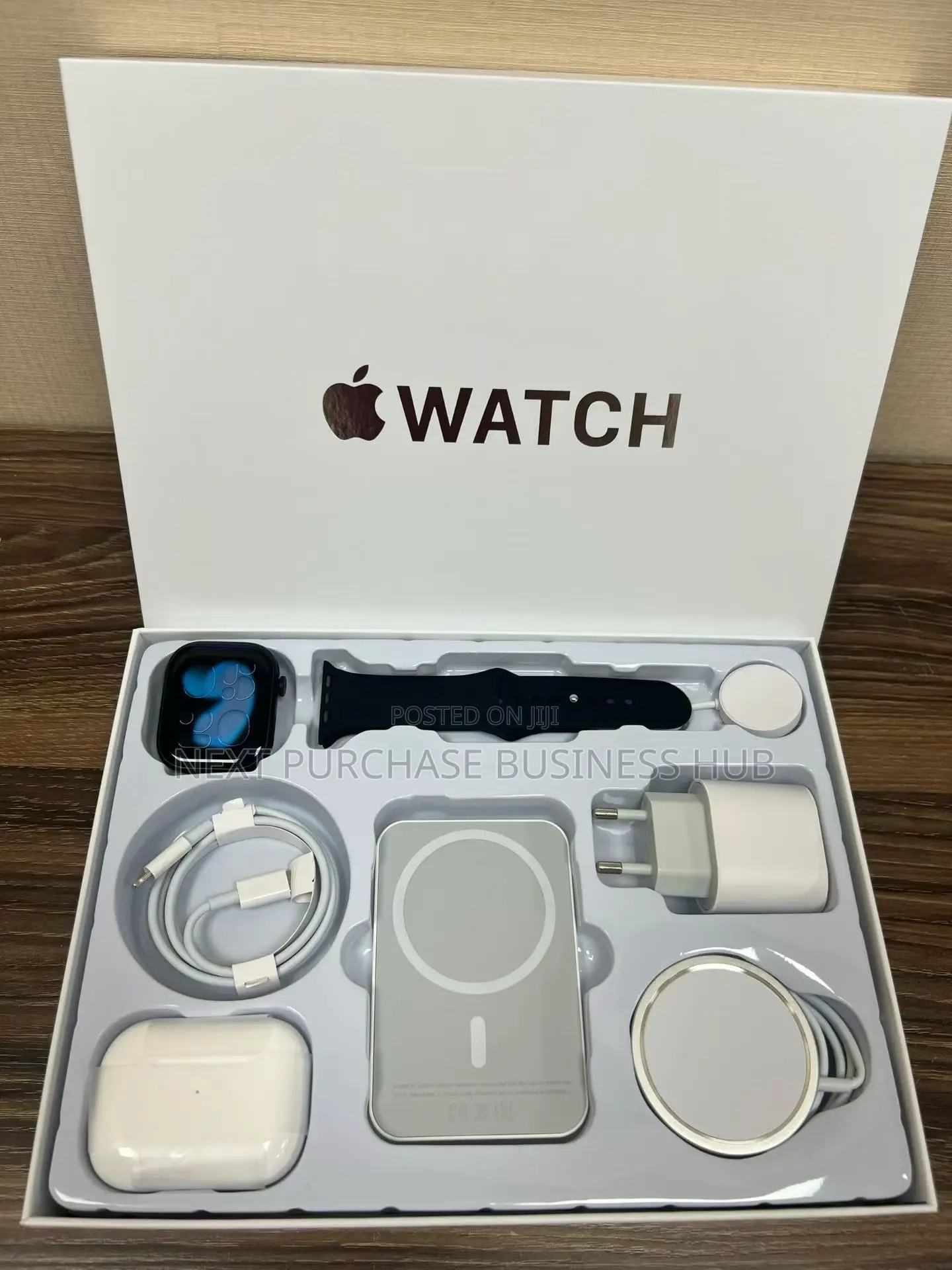 7 in 1 Ultra 3 Smart Watch Gift Box