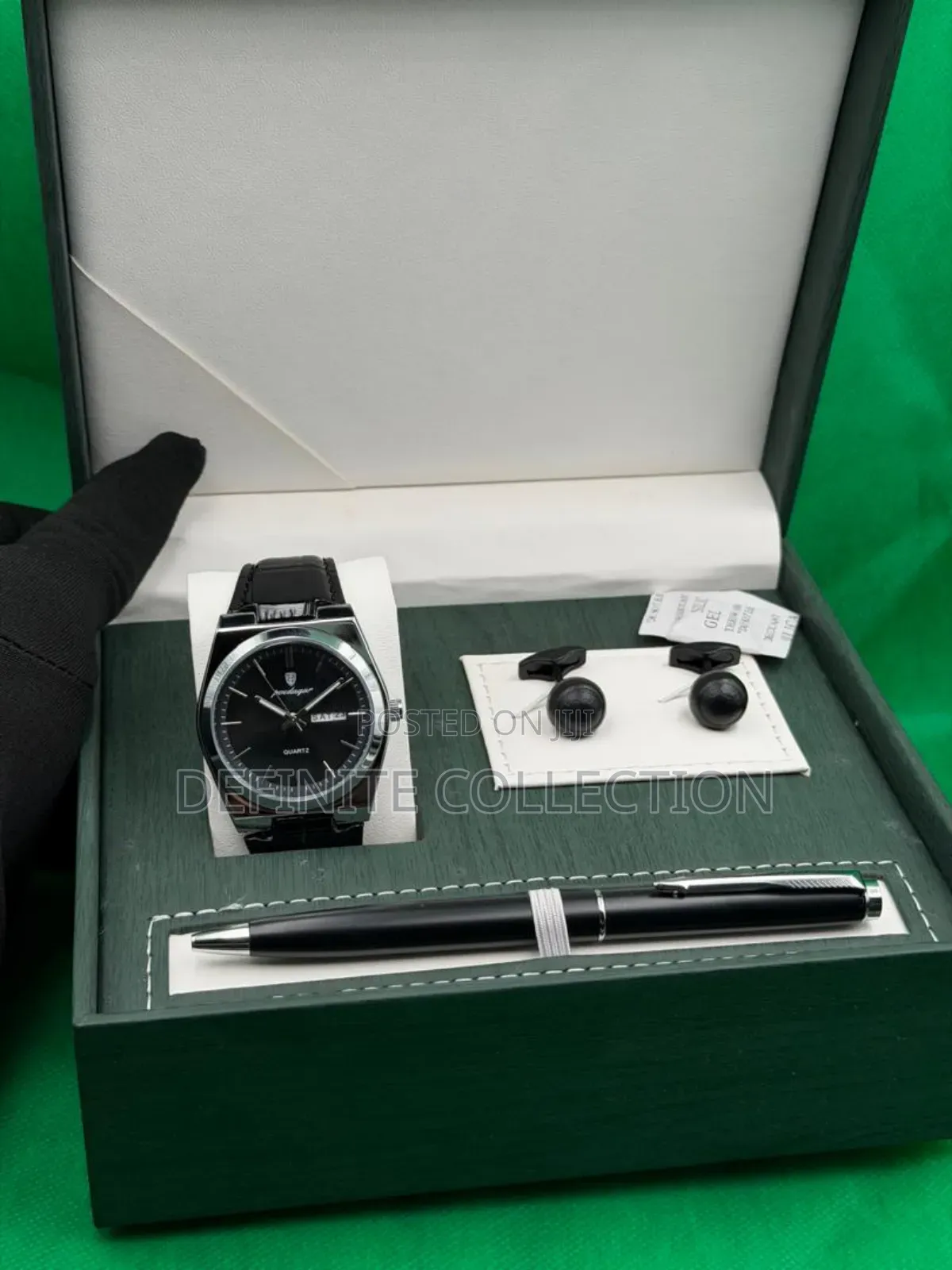 Poedagar Leather Wristwatch Set