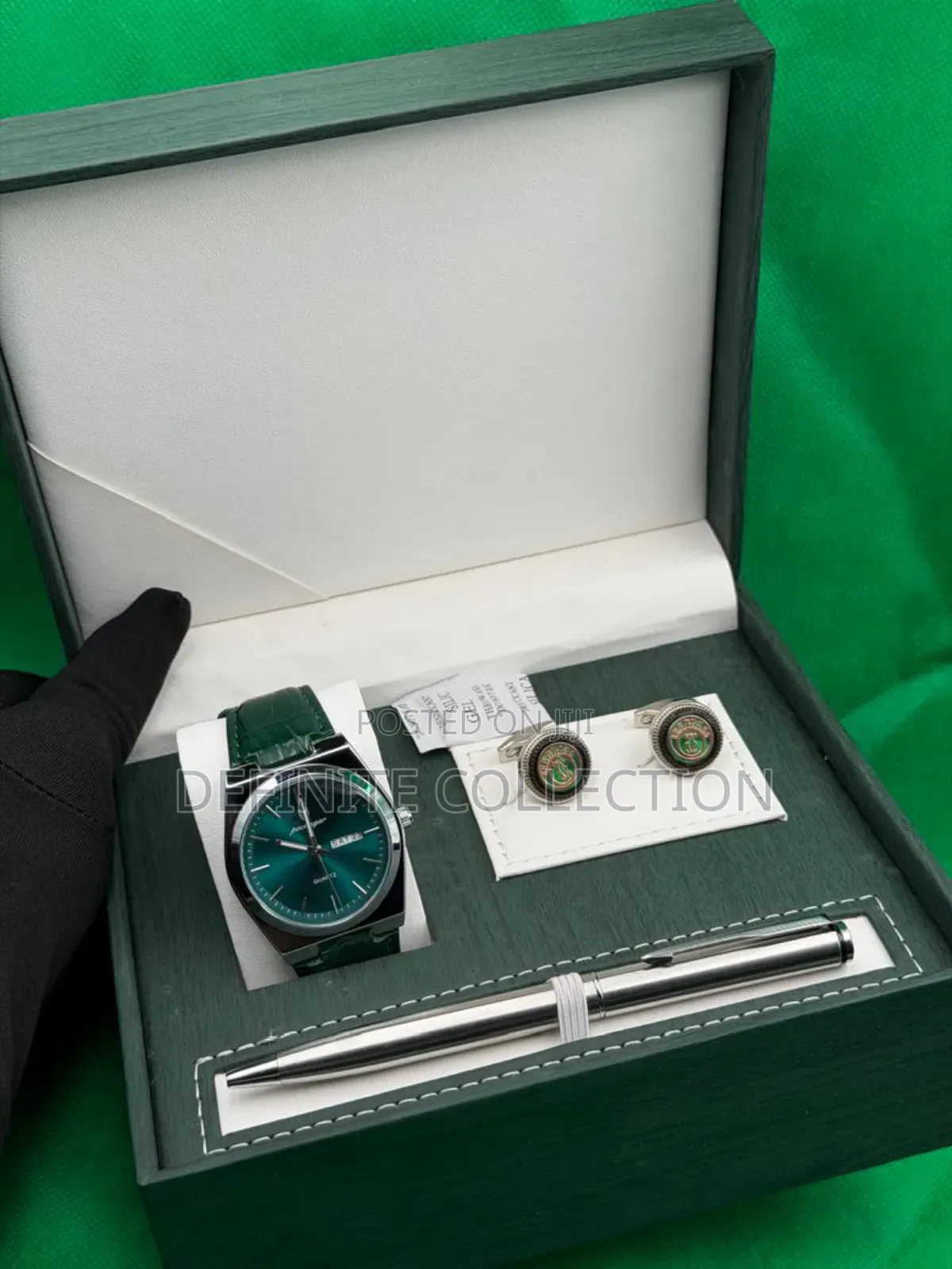 Poedagar Leather Wristwatch Set