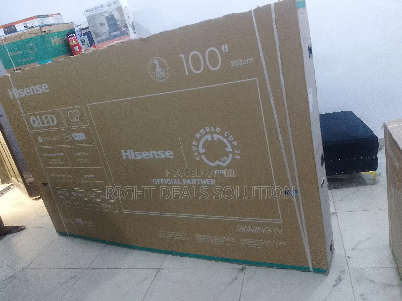 The Hisense 100" Q7: Where Epic Size Meets Qled Color.