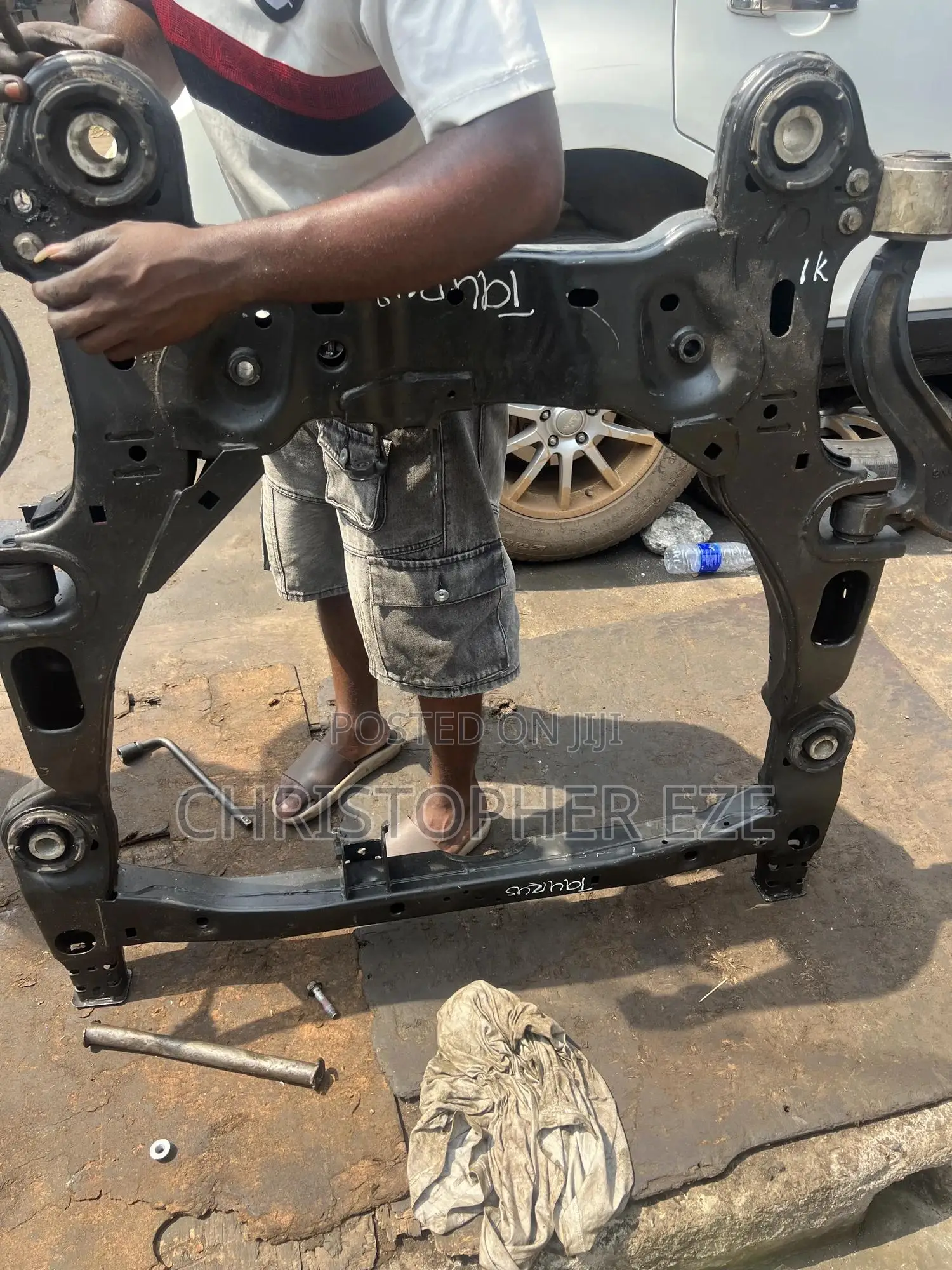 Ford Taurus Front Engine Beam