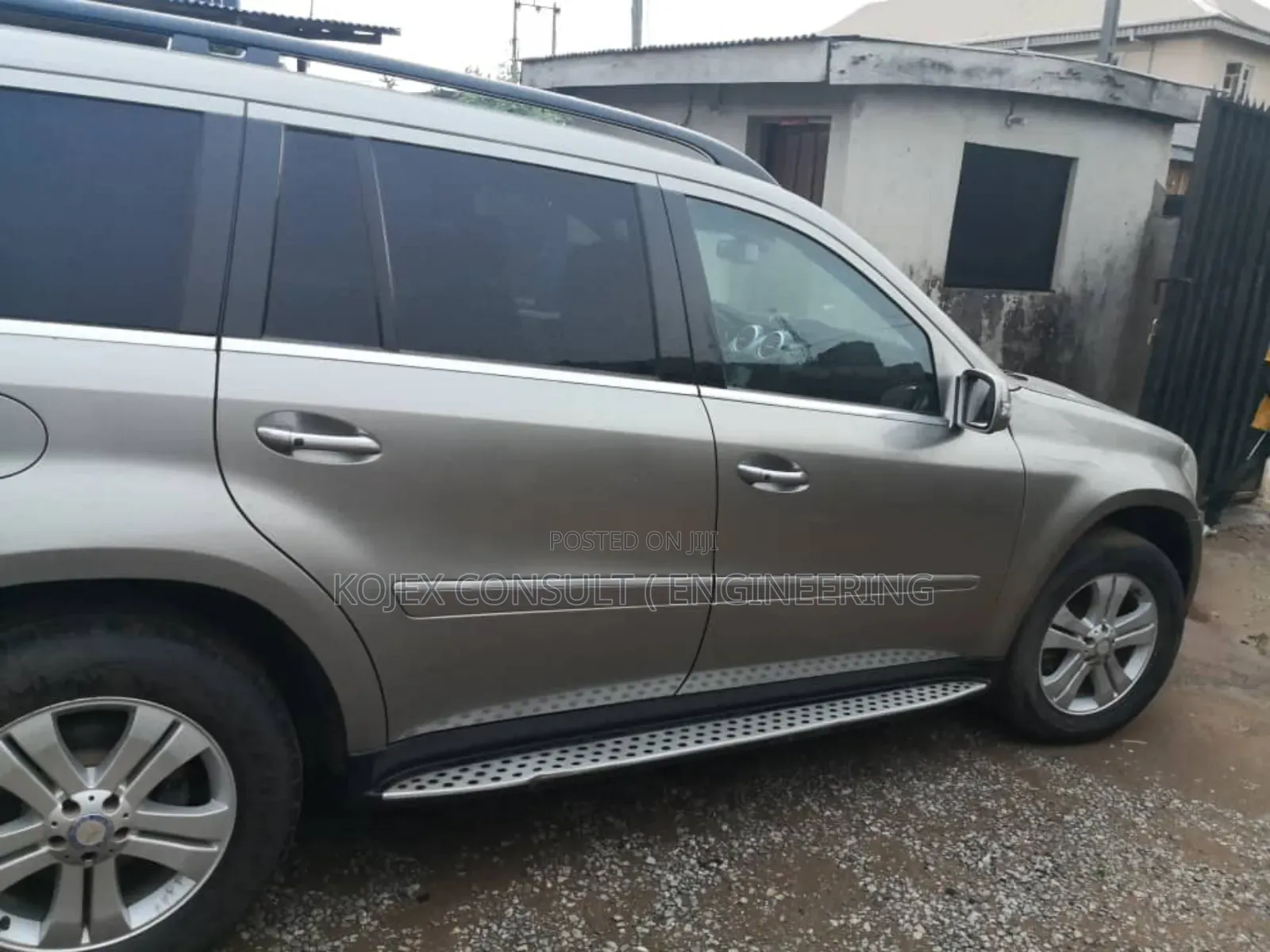 Mercedes-Benz GL-Class 2009 Silver