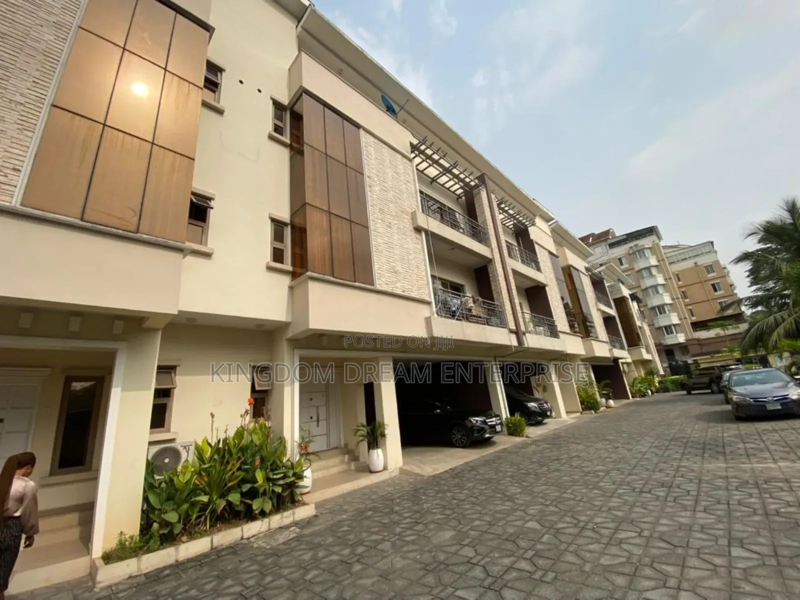 Furnished 4bdrm Townhouse / Terrace in Old Ikoyi for rent