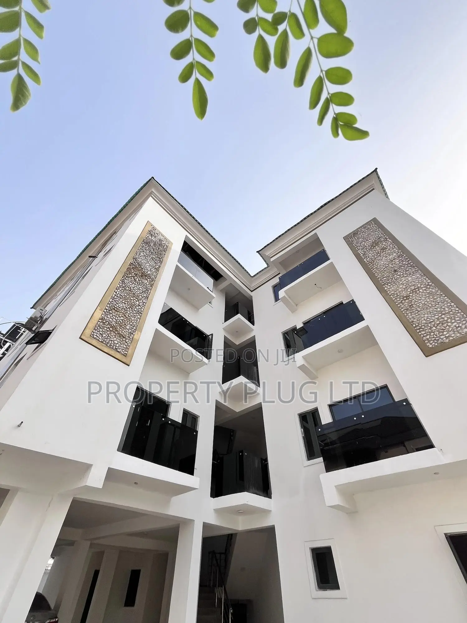 3bdrm Apartment in Opposite Maitama, Katampe for sale