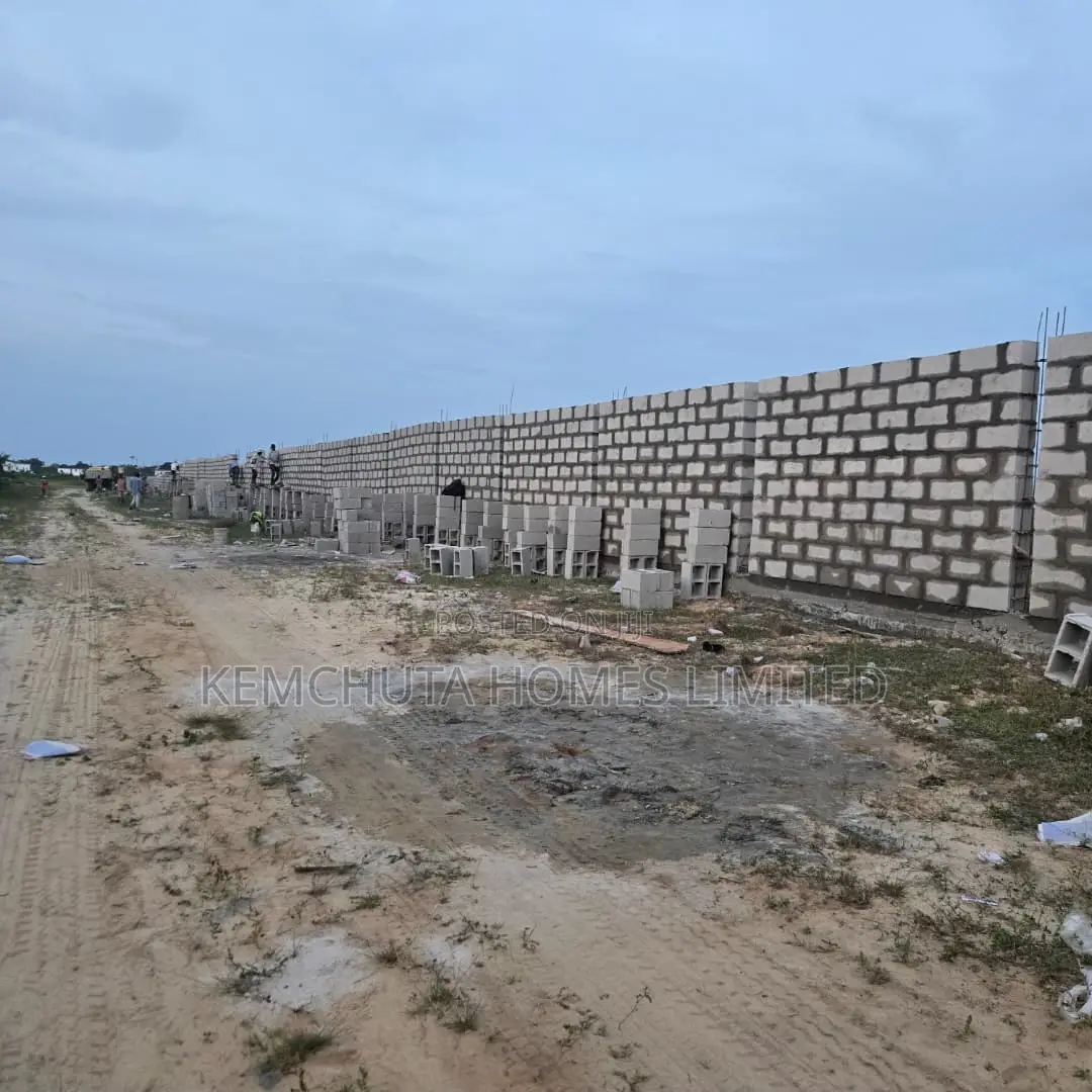 Own Land Opposite the International Airport Anambra State