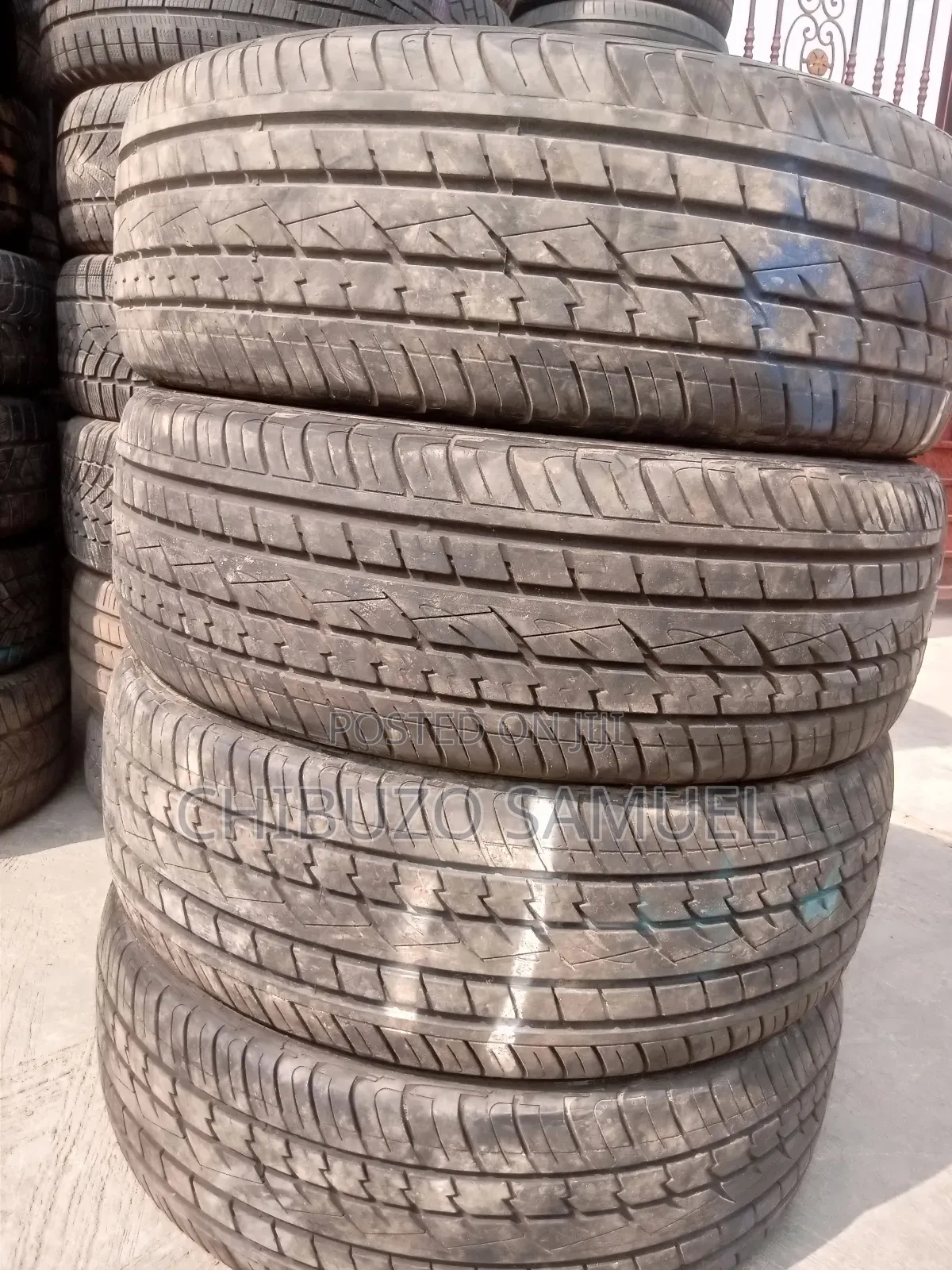 235/55r20 Continental