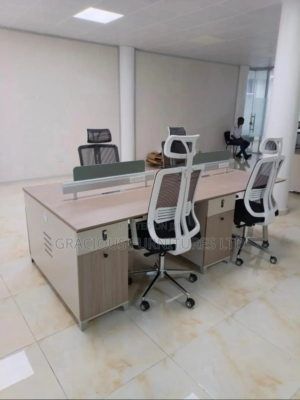 Imported Workstation by 4 Seater