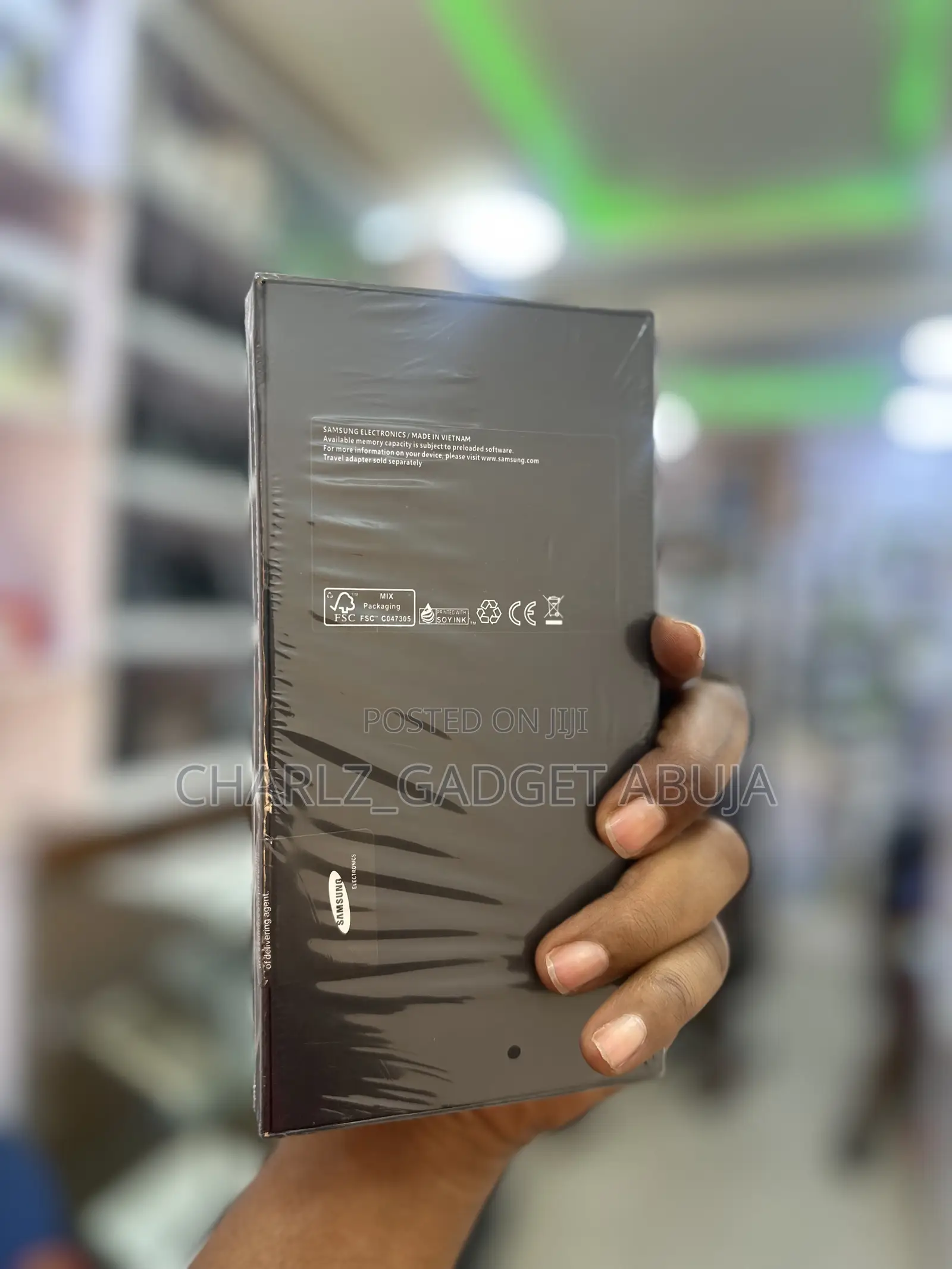 New Samsung Galaxy S22 Ultra 5G 256 GB