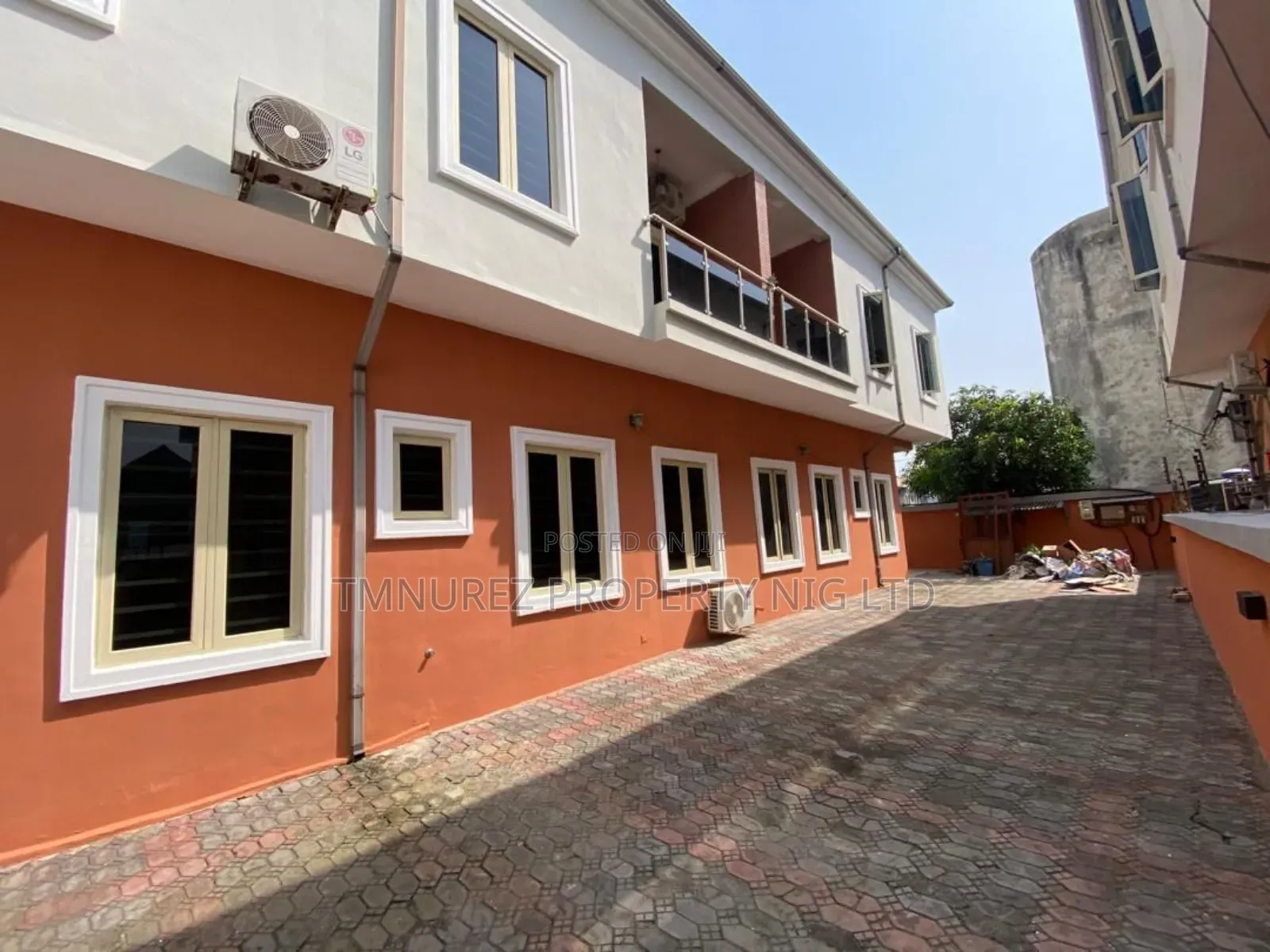 3bdrm Apartment in Agungi for rent