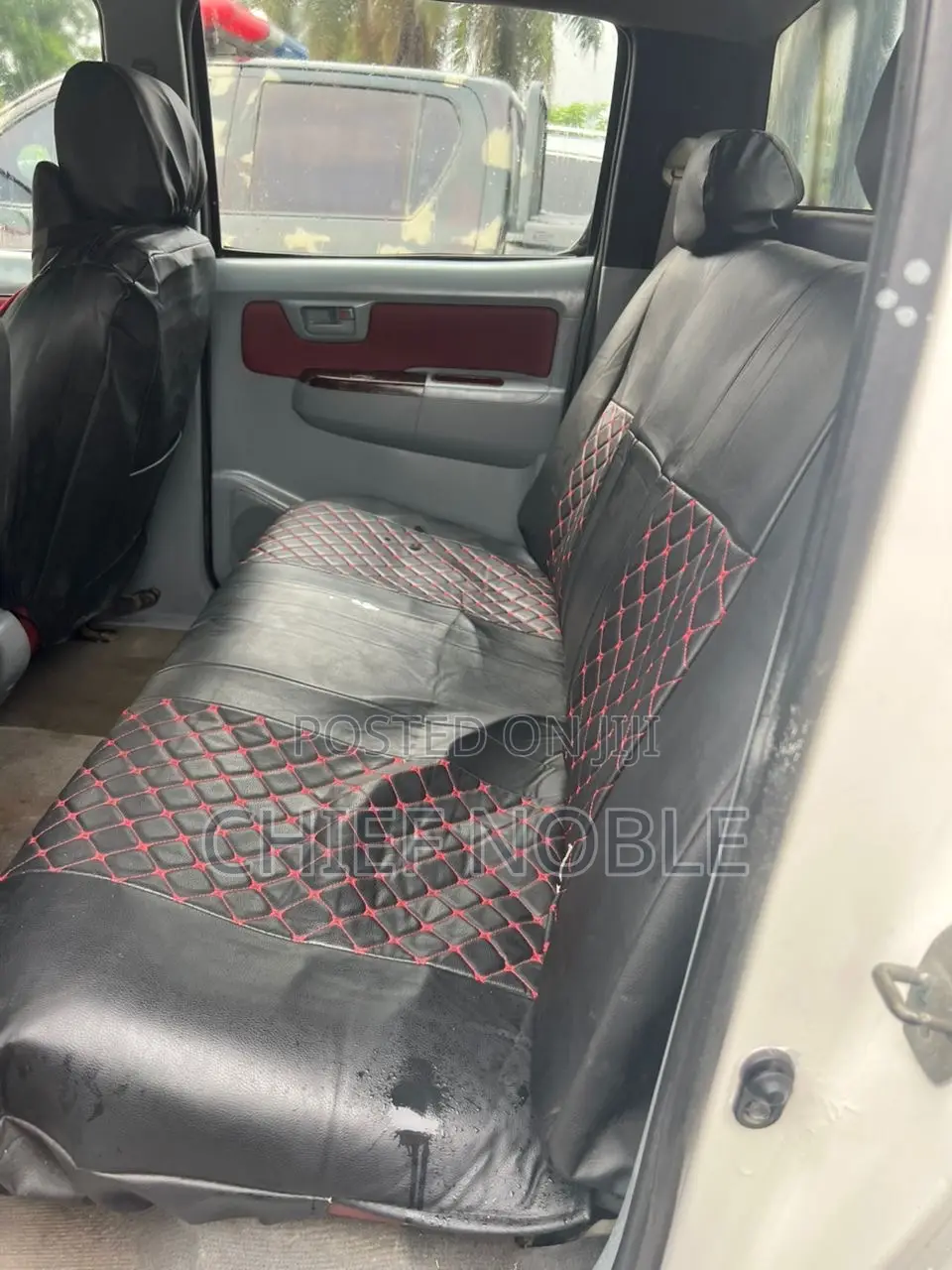 Toyota Hilux 2012 White