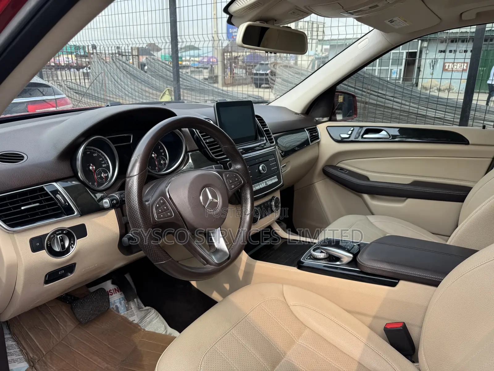 Mercedes-Benz GLE-Class GLE 550 4MATIC 2018 Burgundy