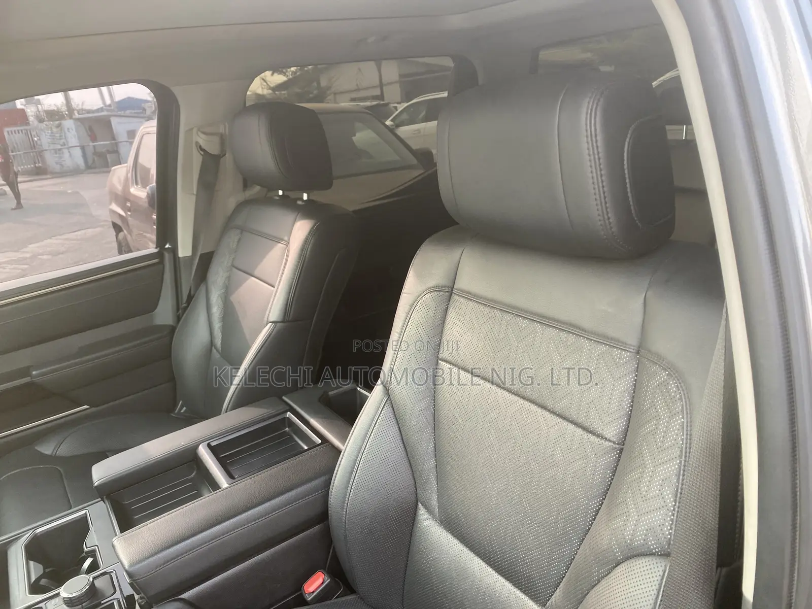 Toyota Tacoma SR5 Double Cab 6' Bed AT 2024 Gray