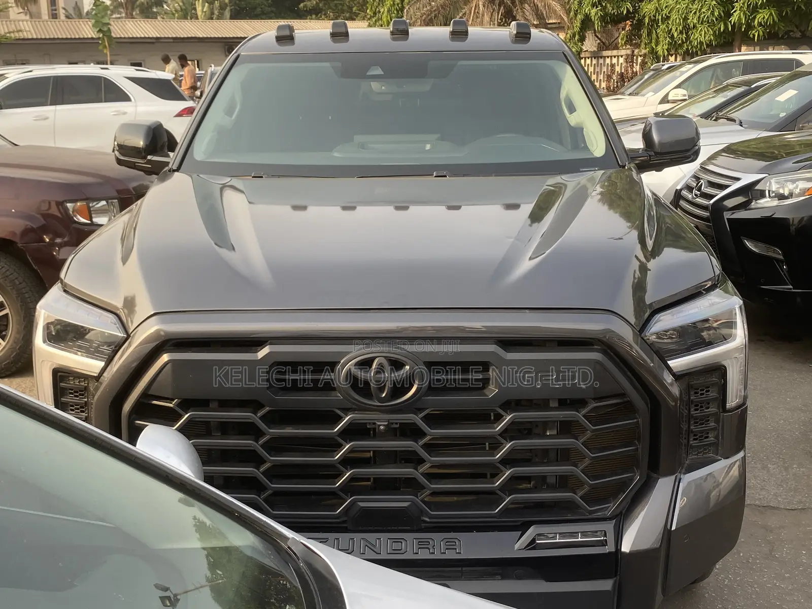 Toyota Tacoma SR5 Double Cab 6' Bed AT 2024 Gray