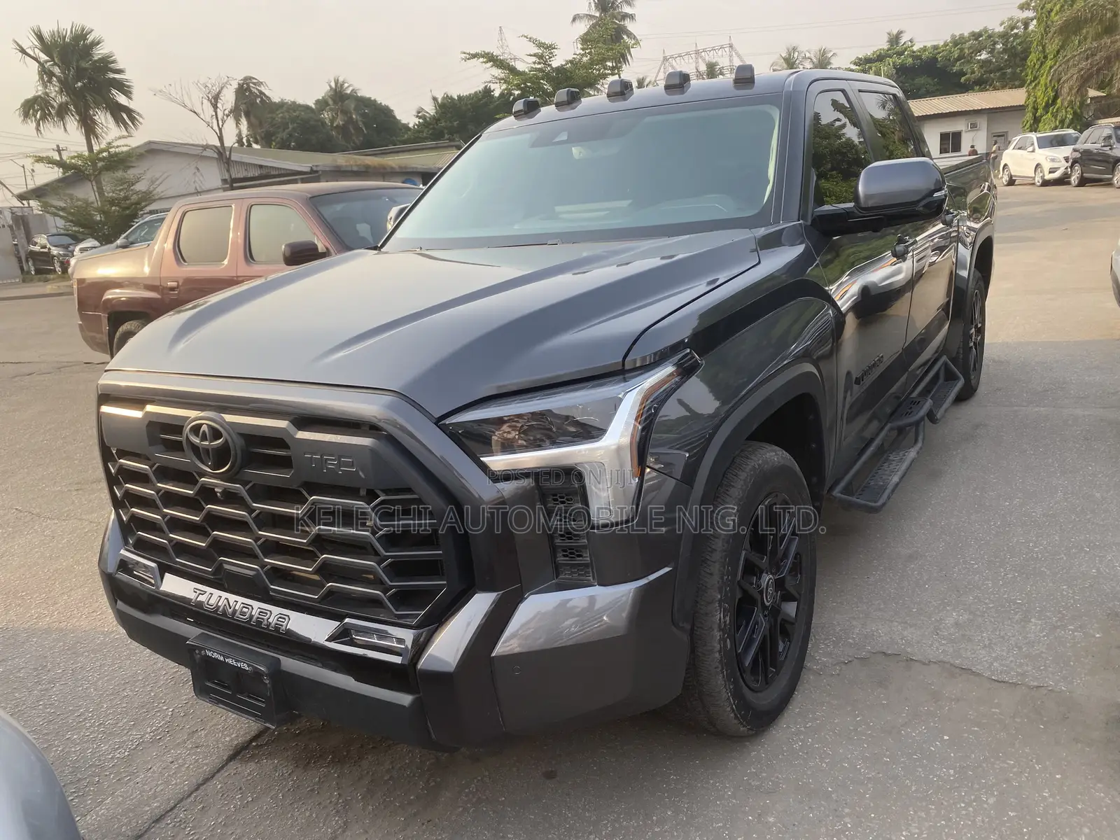 Toyota Tacoma SR5 Double Cab 6' Bed AT 2024 Gray