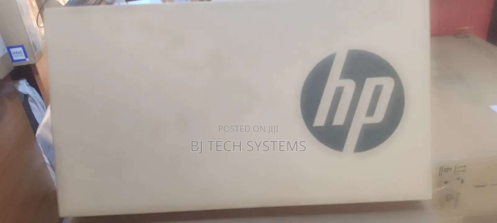 New Laptop HP 250 G10 8GB Intel Core I5 SSD 512GB