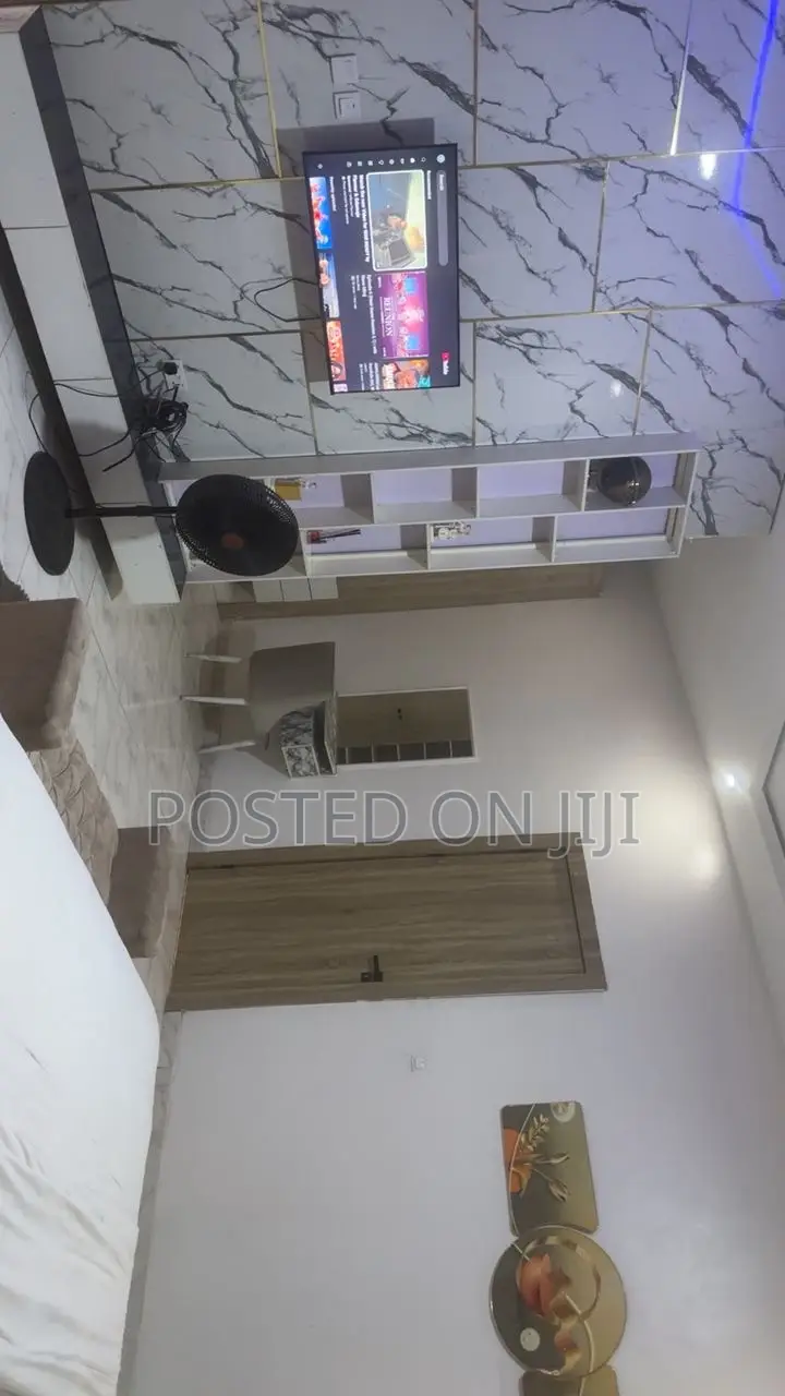 Service Apartment