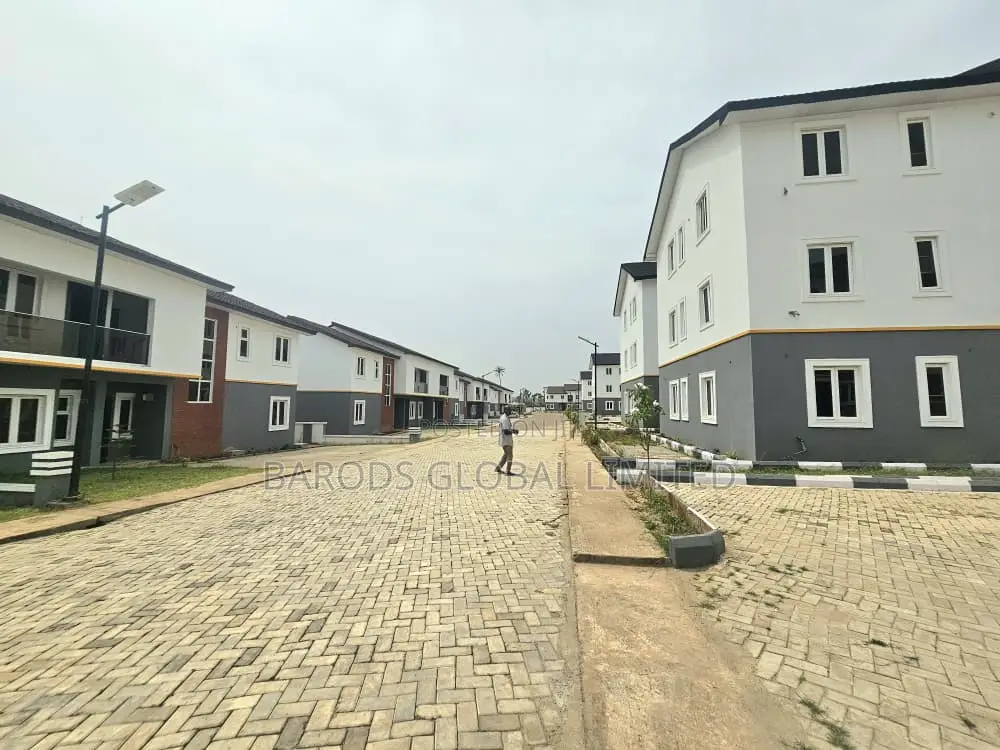 4bdrm House in King’S Court Estate, Abeokuta South for sale