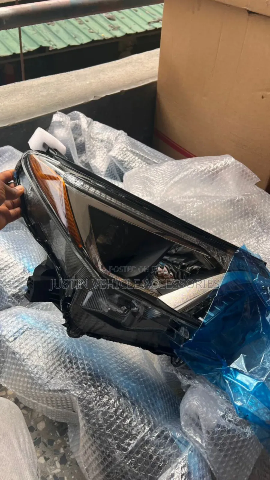 Toyota Rav-4 2014 Headlamp