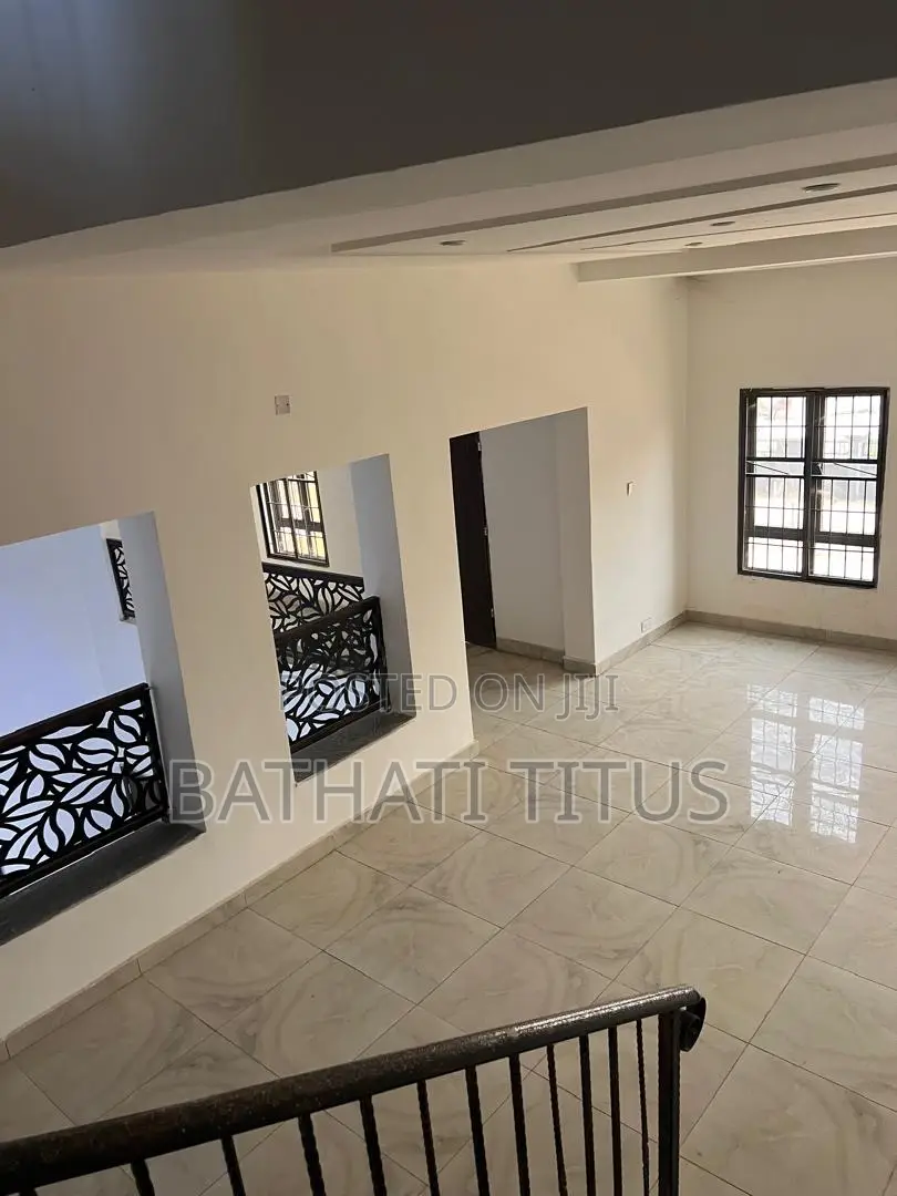 4bdrm Duplex in Mbora for rent