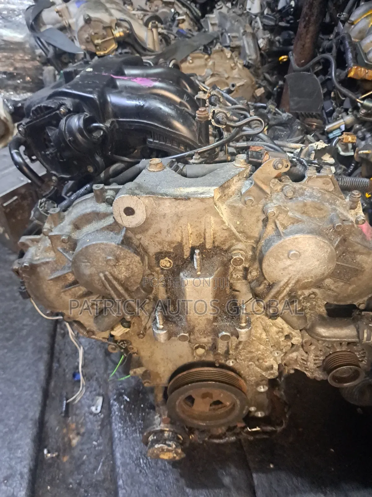 Nissan Qust 2015