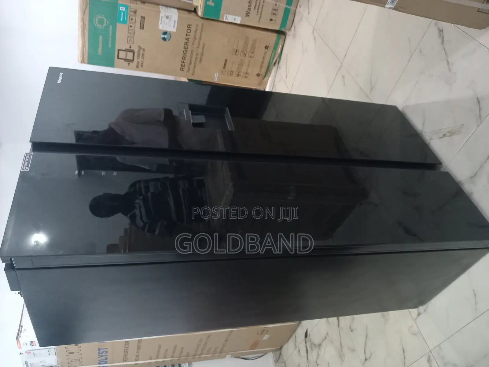 Hisense 529l SBS Refrigerator With Water Dispenser
