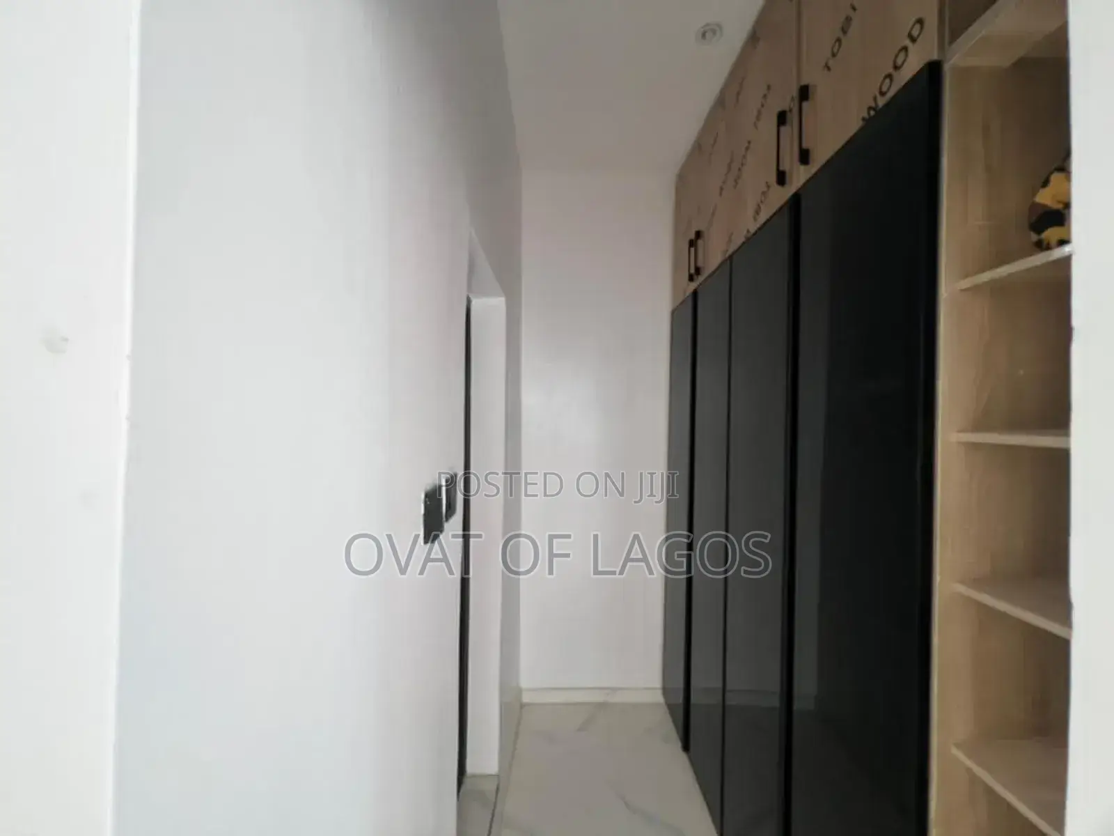 4bdrm Duplex in Ikota for sale