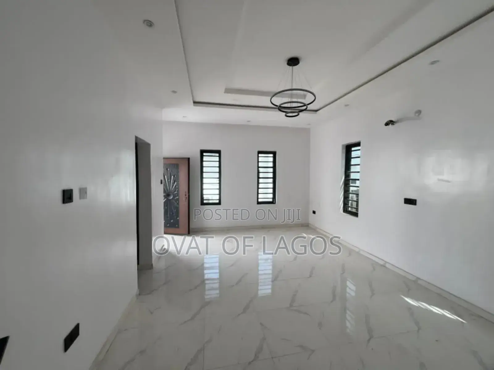4bdrm Duplex in Ikota for sale