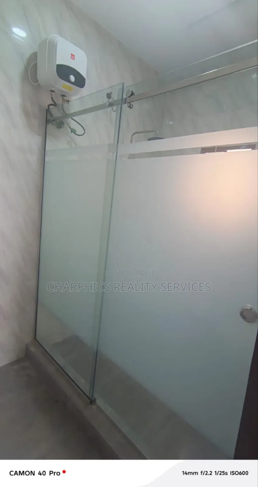 5bdrm Duplex in Ogunlana for sale