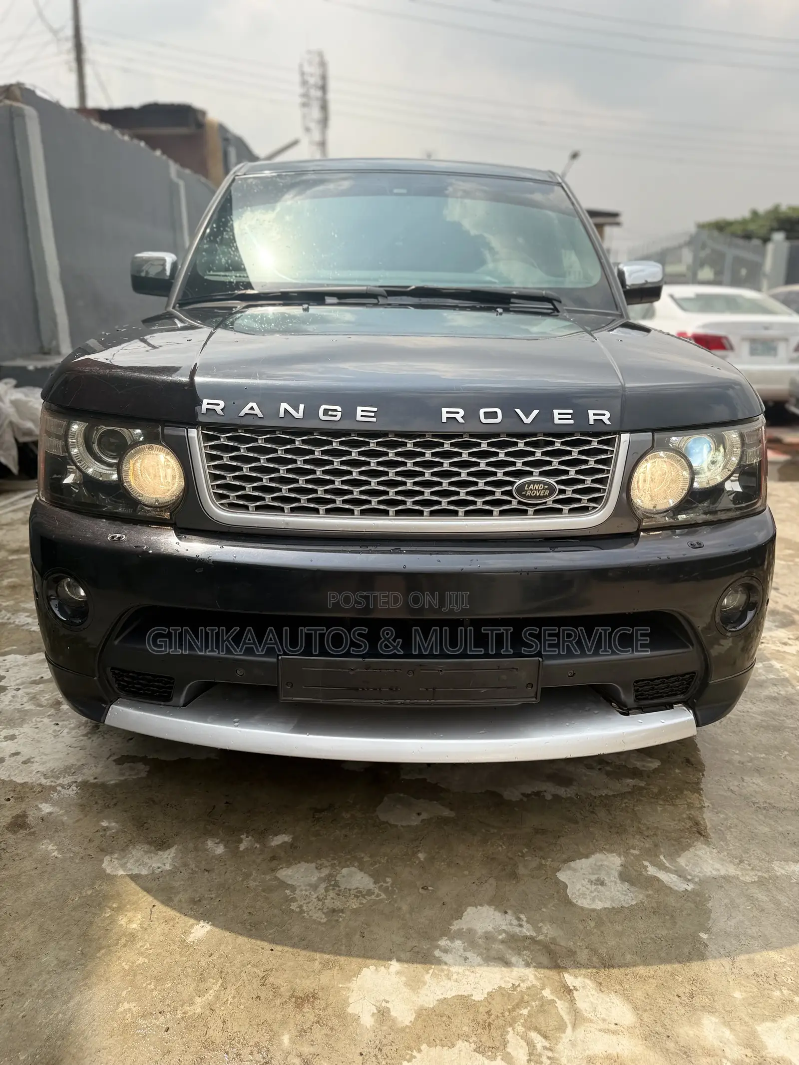 Land Rover Range Rover Sport HSE 4x4 (4.4L 8cyl 6A) 2009 Black