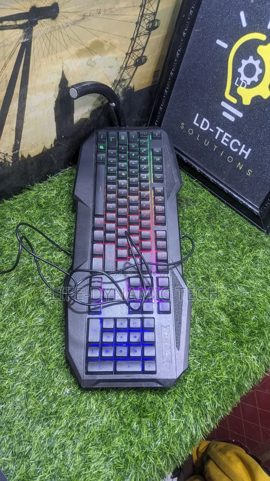 Thurakeyboard