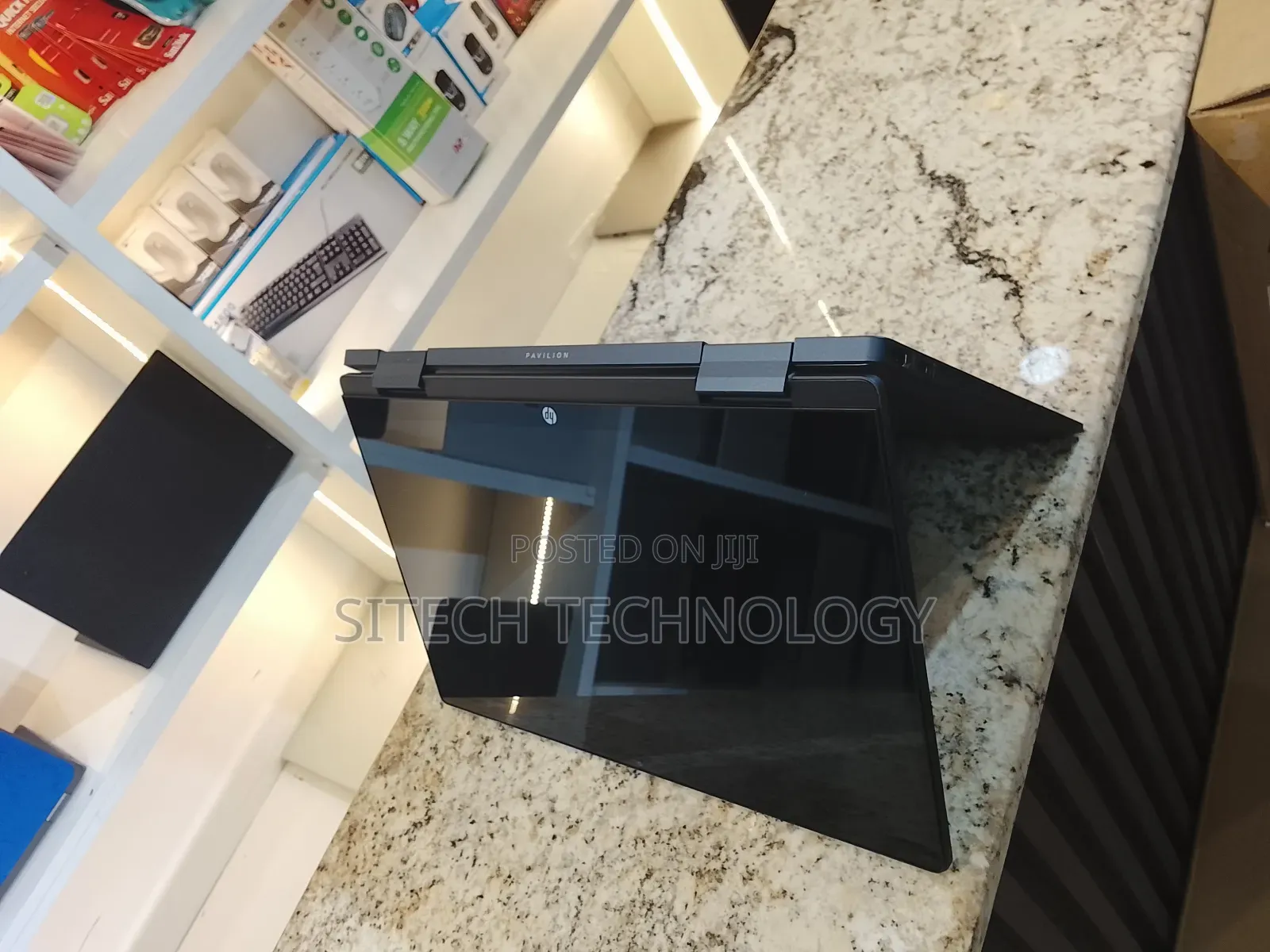 New Laptop HP Pavilion 14 8GB Intel Core i3 SSD 256GB