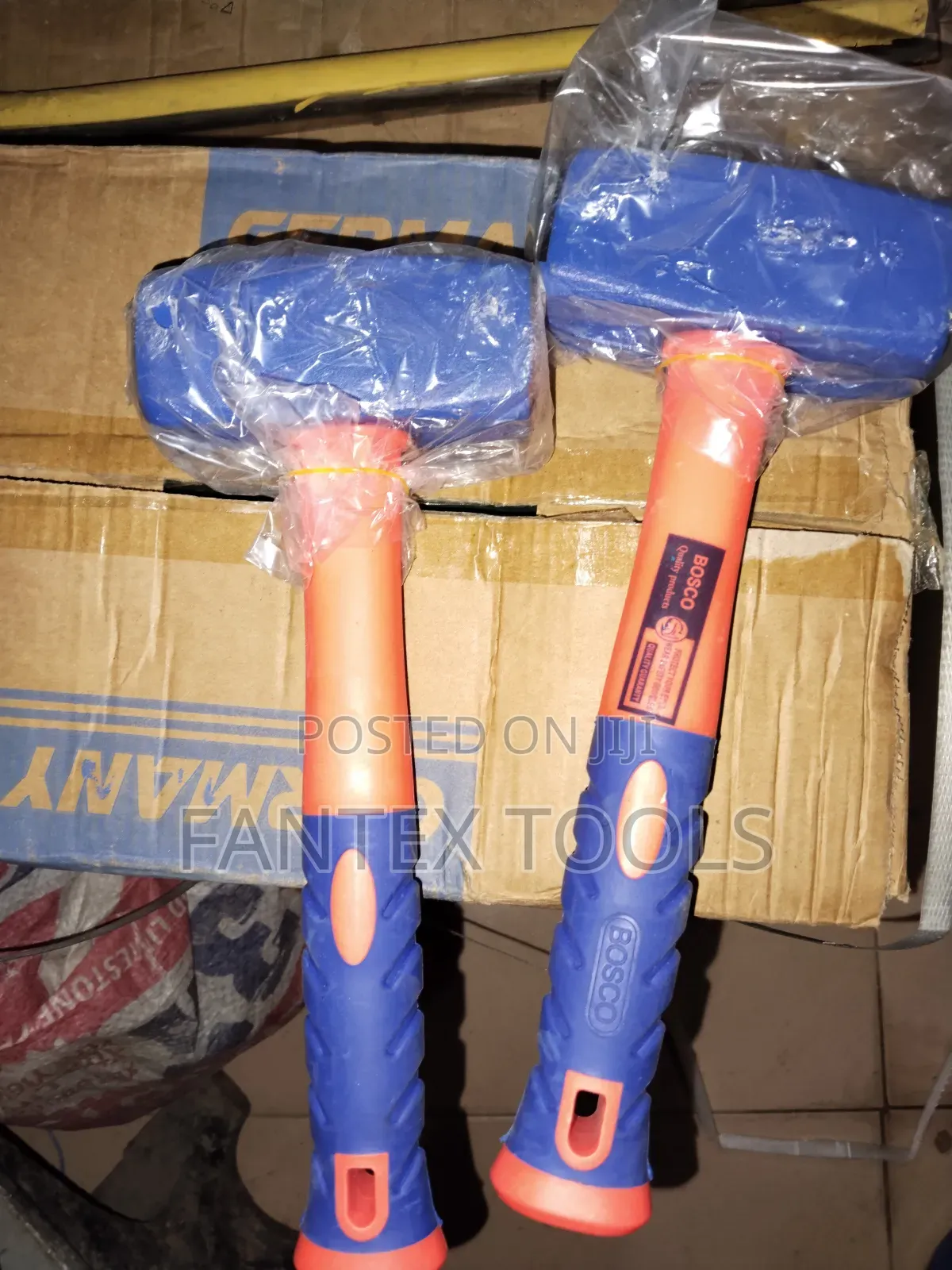 1.5 Kg Hammer.