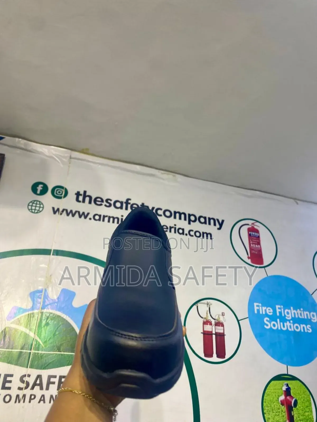 Executive Low Ankle Safety Shoe